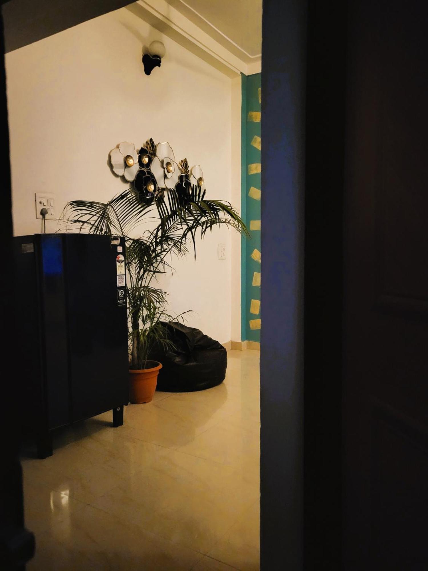 ג'אבלפור Blue Beds Homestay, Exotic 2Bhk Ac House מראה חיצוני תמונה
