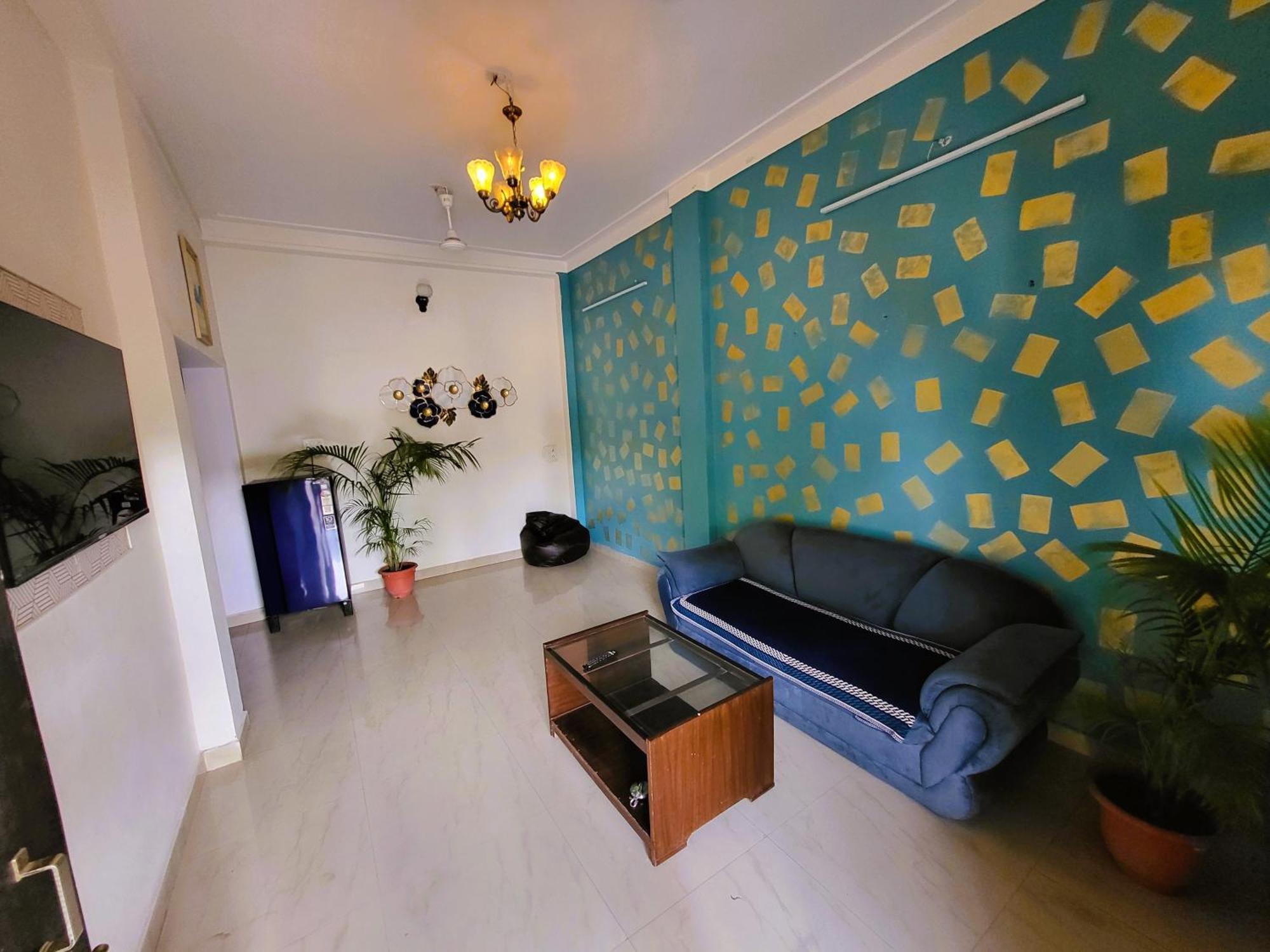 ג'אבלפור Blue Beds Homestay, Exotic 2Bhk Ac House מראה חיצוני תמונה